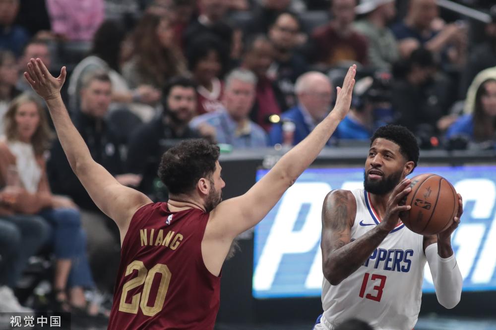 兰在攻防两 兰在攻防两